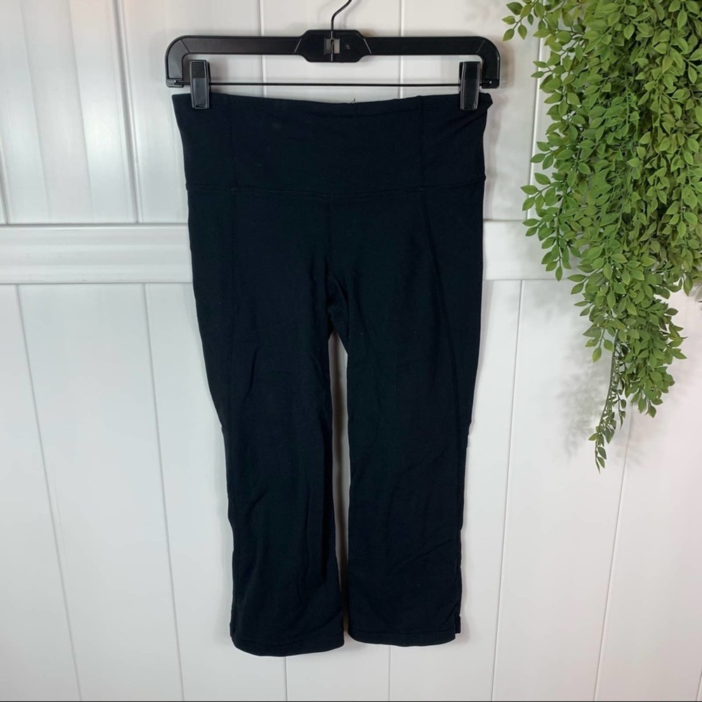 Lululemon Black Cropped Leggings Womens Size 4